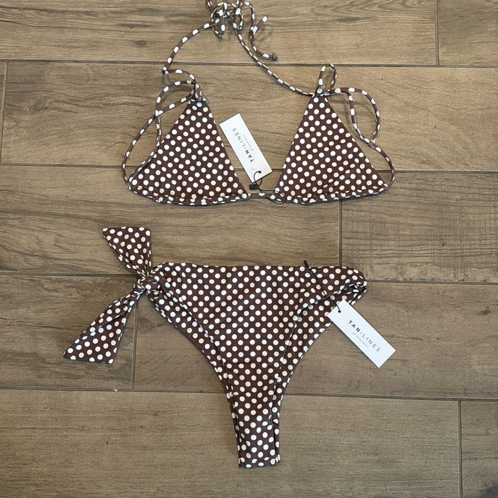 Tanlines NWOT bikini